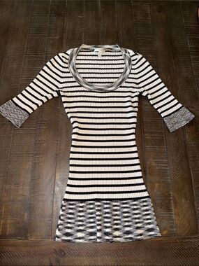 Cache 90’s Black and White Striped Scoop Neck Ribbed Top